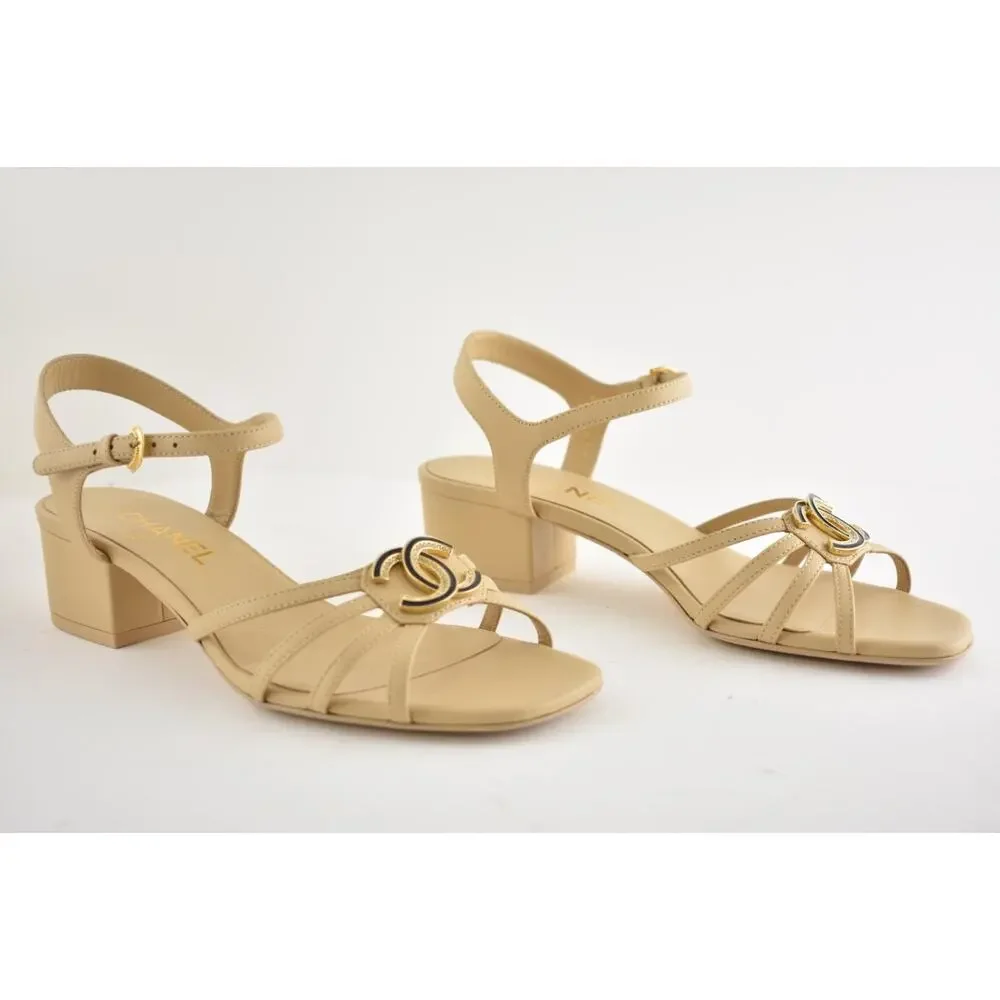 CHANEL 25p beige